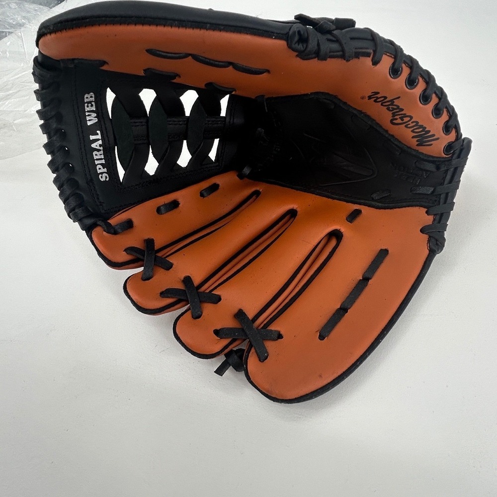 MacGregor Left Hand Throw Baseball Softball Glove 12.5 Spiral Web BBBGVAR NEW